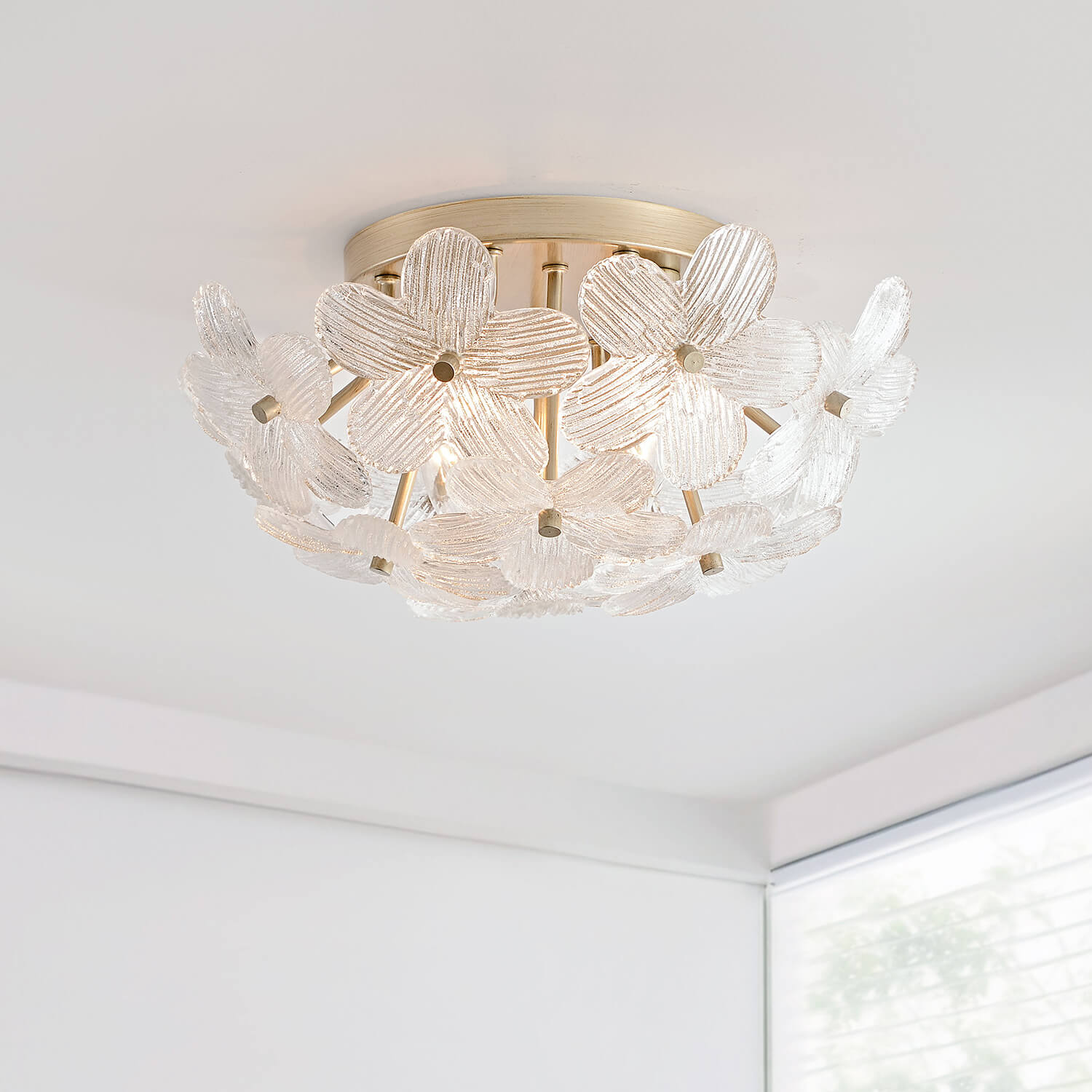 Frieda Modern 3-Light 16" Clear Glass Flower Flush Mount - Brushed Champagne Silver LJ-0090-DZPP Frieda Modern 3-Light 16" Clear Glass Flower Flush Mount - Brushed Champagne Silver LJ-0090-DZPP