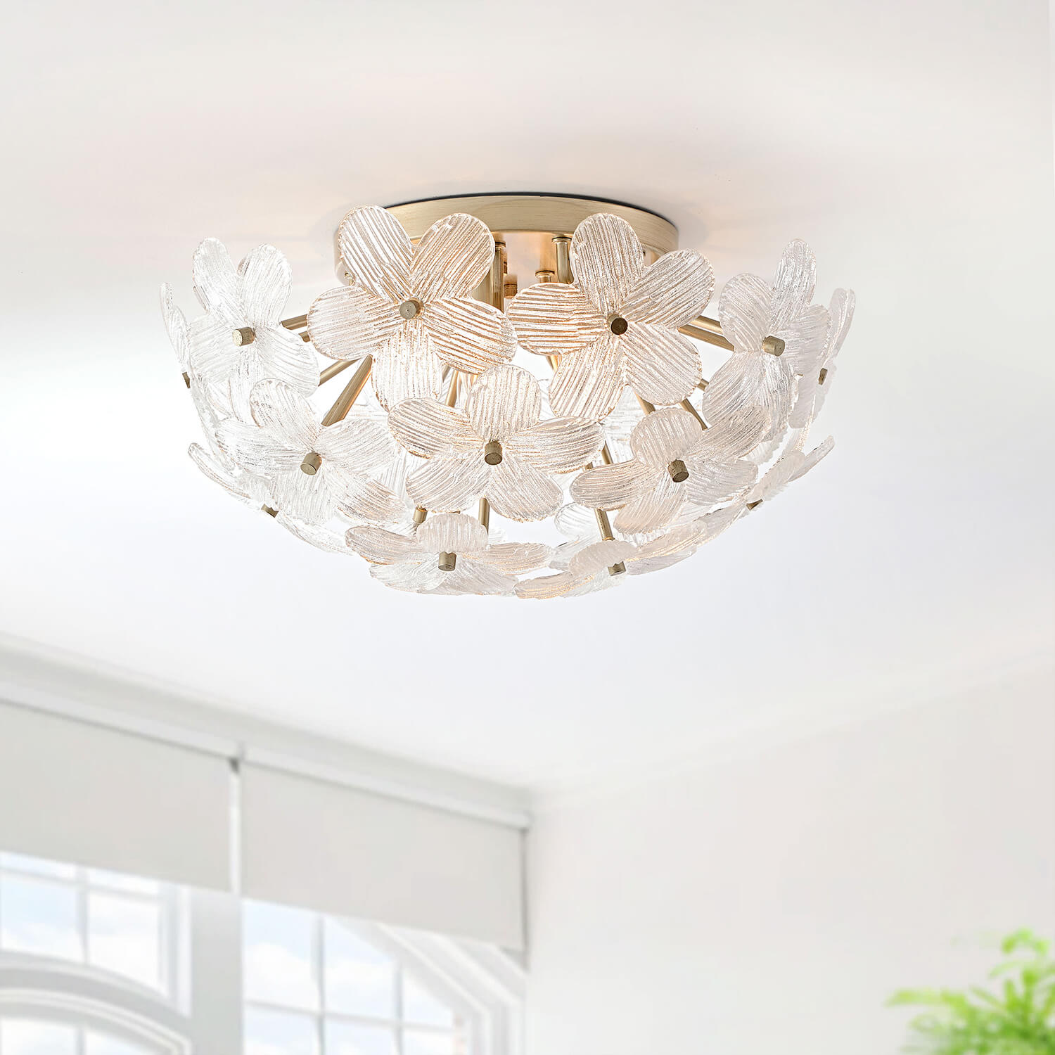Frieda Modern 5-Light 20" Clear Glass Flower Flush Mount - Brushed Champagne Silver LJ-1923-UAVR Frieda Modern 5-Light 20" Clear Glass Flower Flush Mount - Brushed Champagne Silver LJ-1923-UAVR