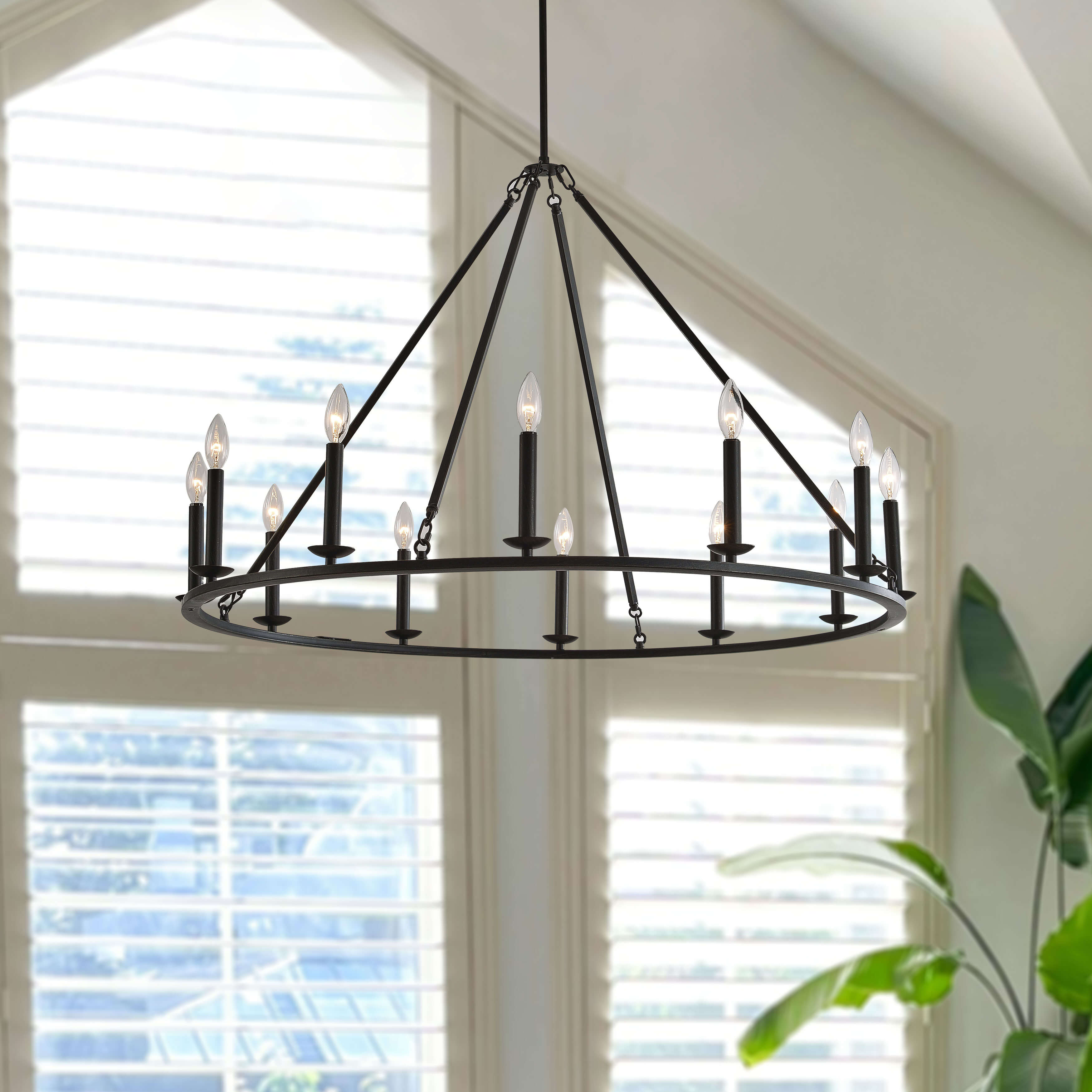 Eva 12-Light Antique Black Finish Metal Wagon Wheel Round Chandelier LJ-2347-WST